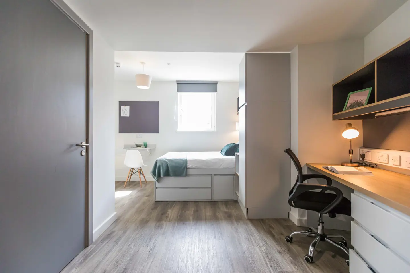 Thecamfoundry Goldstudio (4)