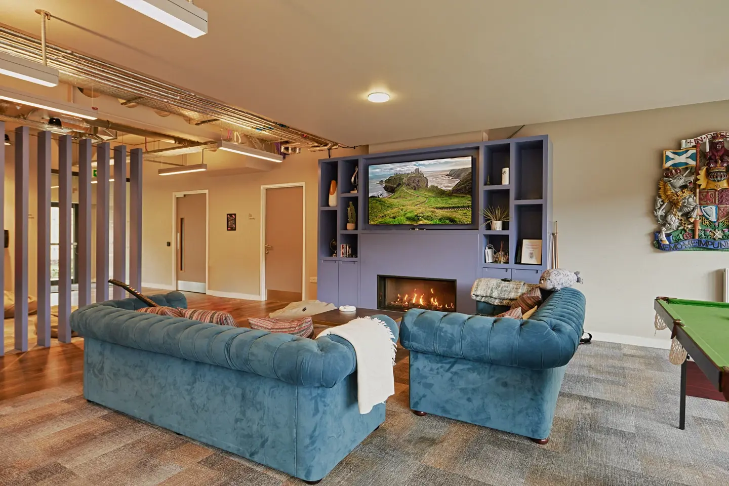 APARTO COMBWORKS 0040