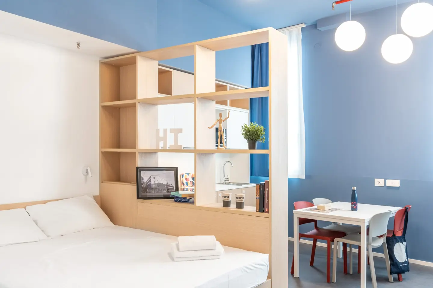 Photos & floor plans are for illustrative purposes. Room sizes & layouts may vary