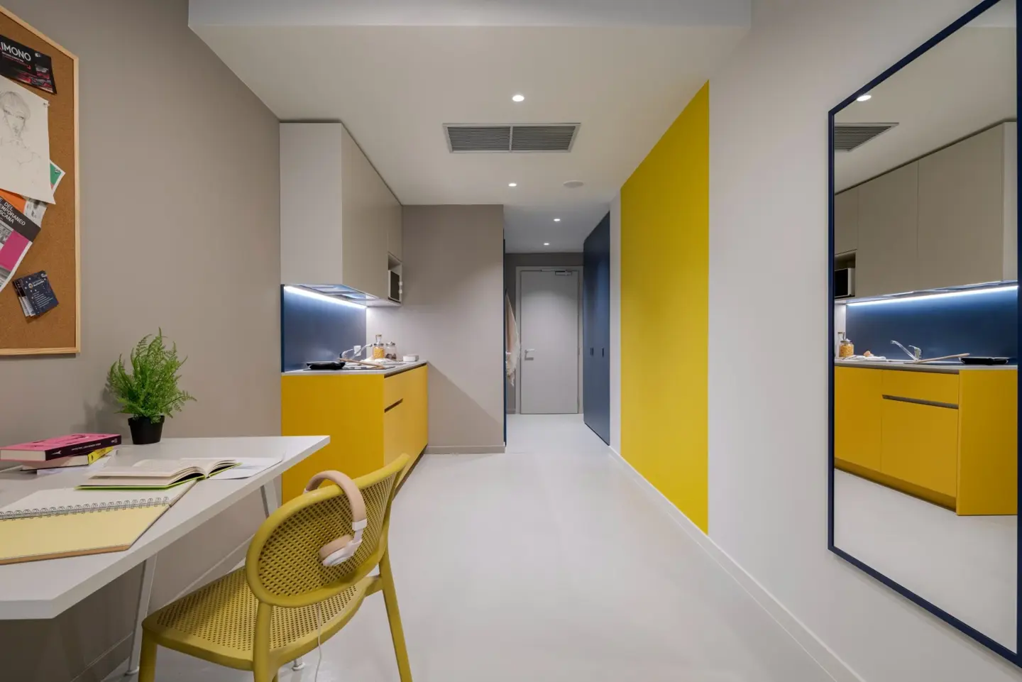 Photos & floor plans are for illustrative purposes. Room sizes & layouts may vary