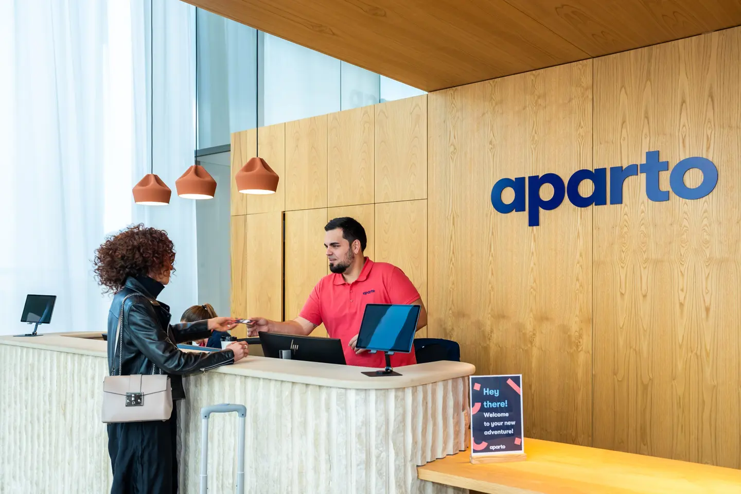 002 Aparto Hotel Diagonal Suites Lifestyle 11022026