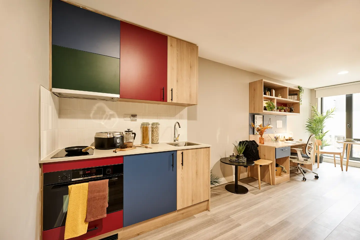 Photos & floor plans are for illustrative purposes. Room sizes & layouts may vary