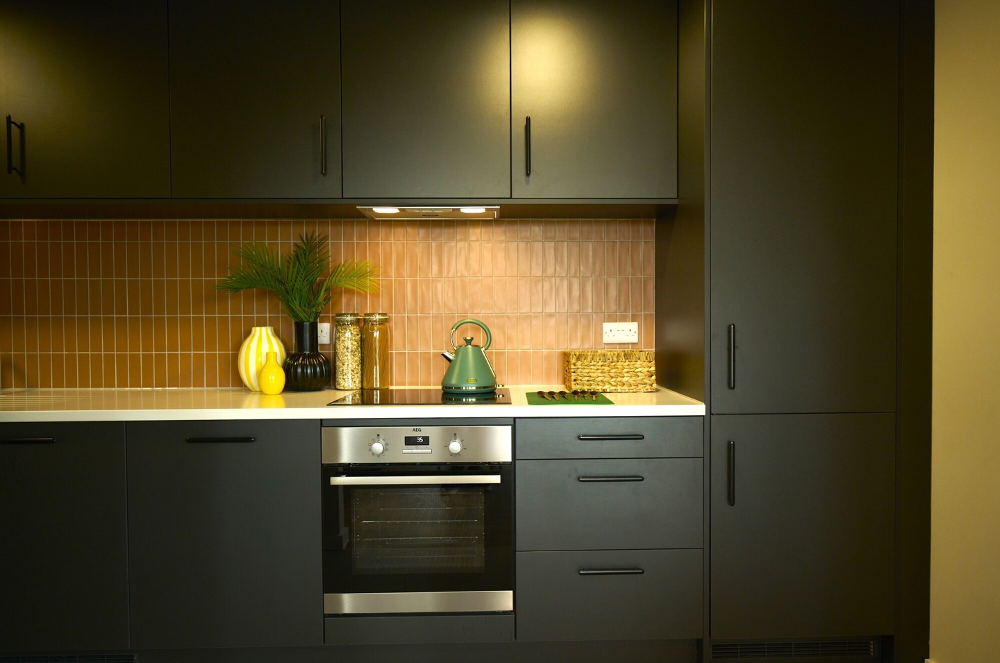 250904 APARTO BRISTOL 0730 (1)