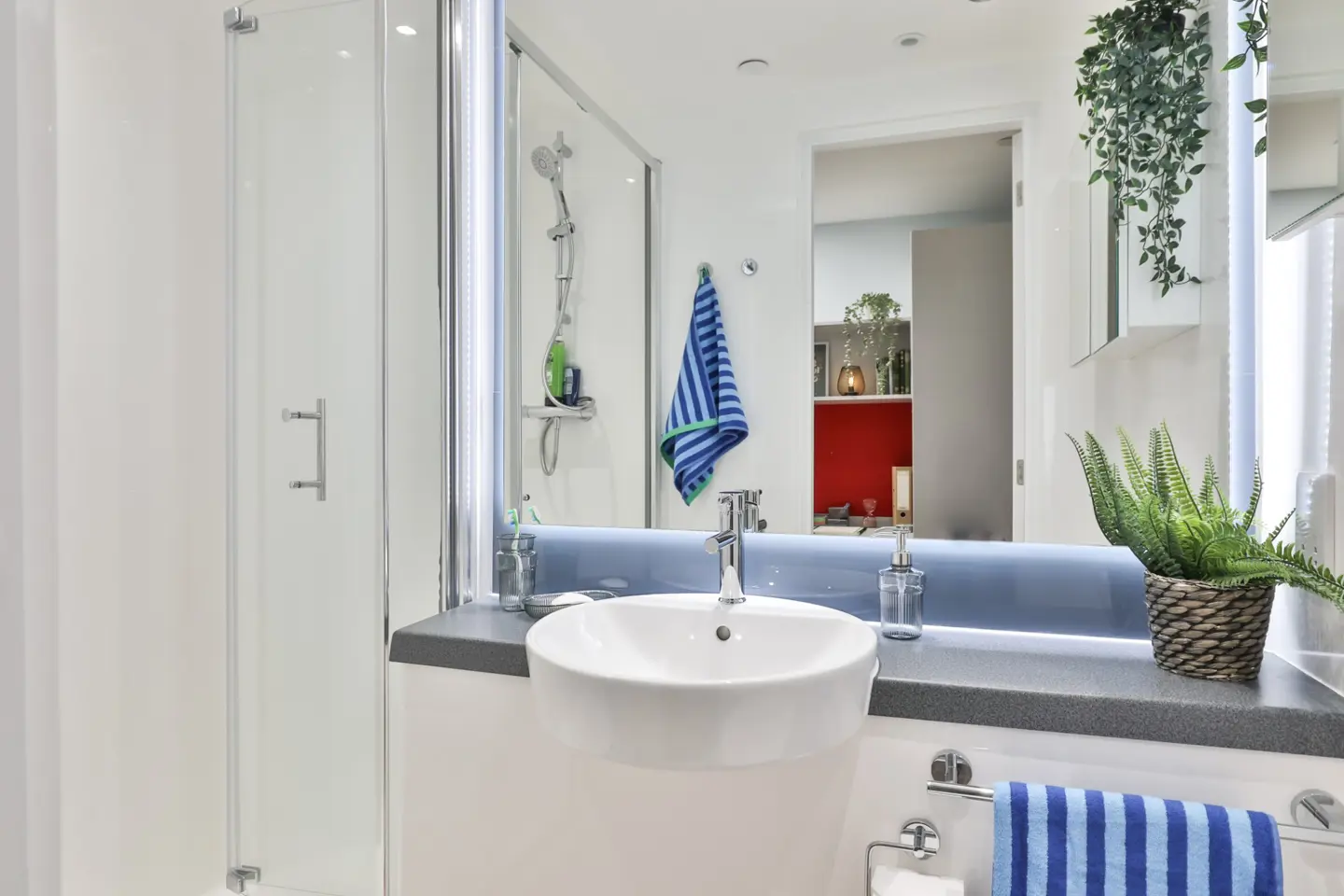 Ensuite (1 Of 24) (1)