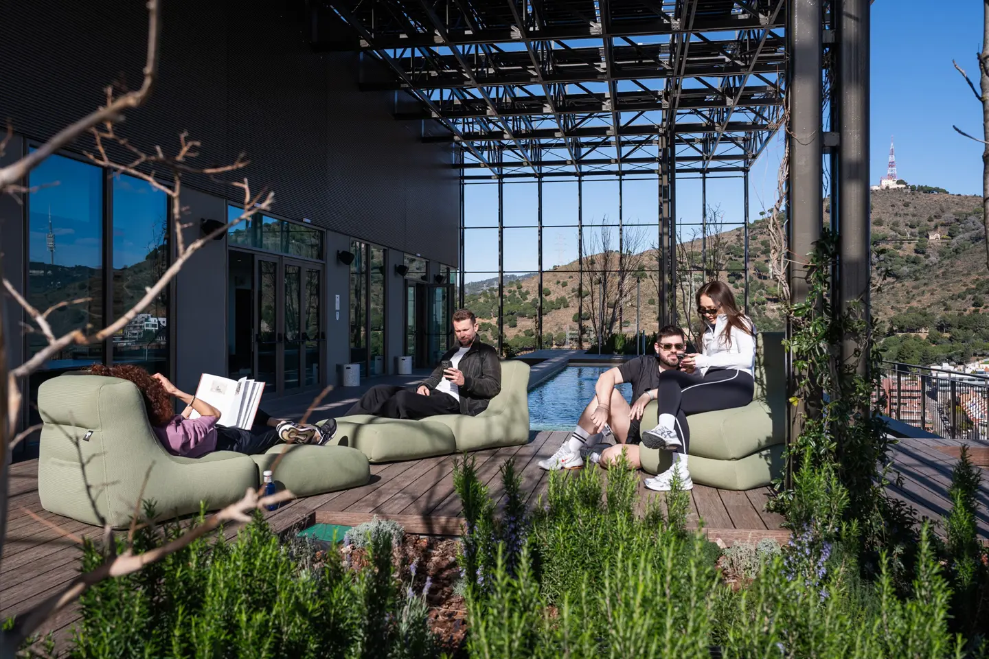 018 Aparto Hotel Diagonal Suites Lifestyle 11022026